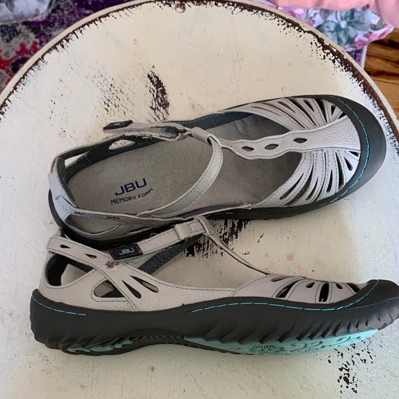 JBU Women's Sandals/Shoes - Picture 2 of 7